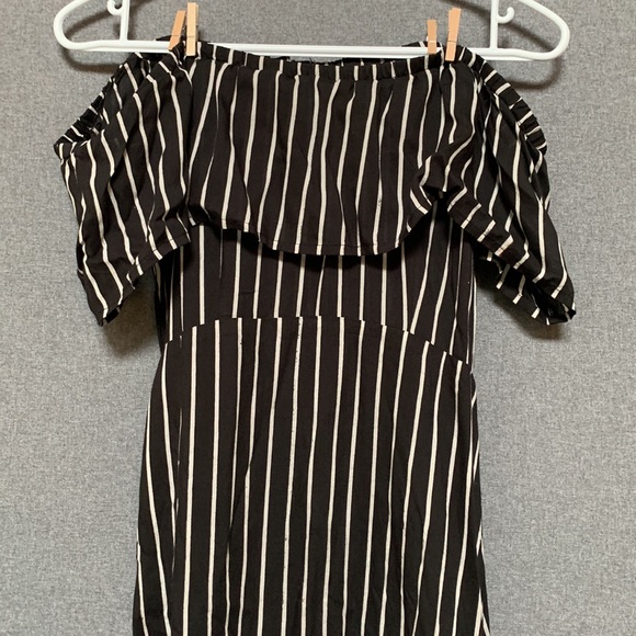 Striped Off-The-Shoulder Dress - Picture 3 of 4